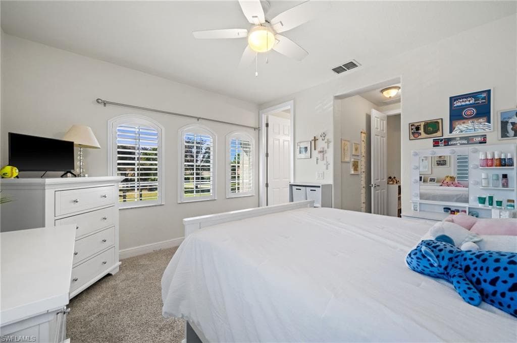 8559 El Mirasol CT, ESTERO FL 33967-31