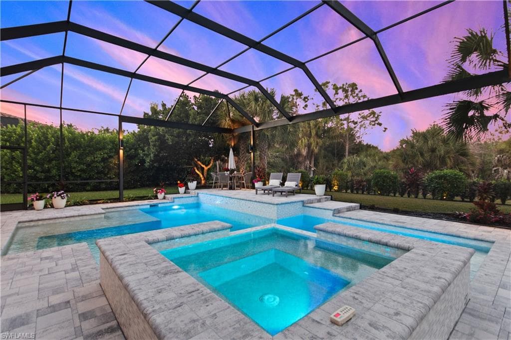 8559 El Mirasol CT, ESTERO FL 33967-33