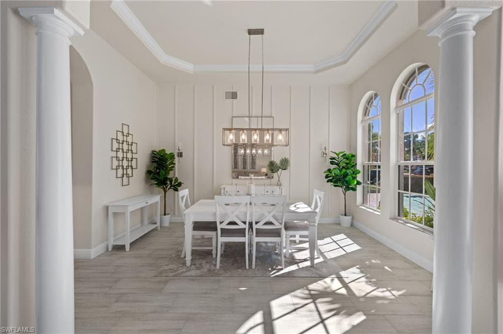 8559 El Mirasol CT, ESTERO FL 33967-7