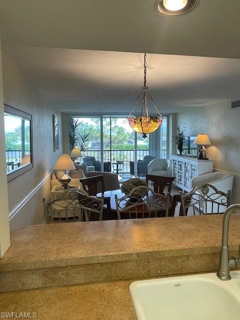25810 Cockleshell DR # 315, BONITA SPRINGS FL 34135-6