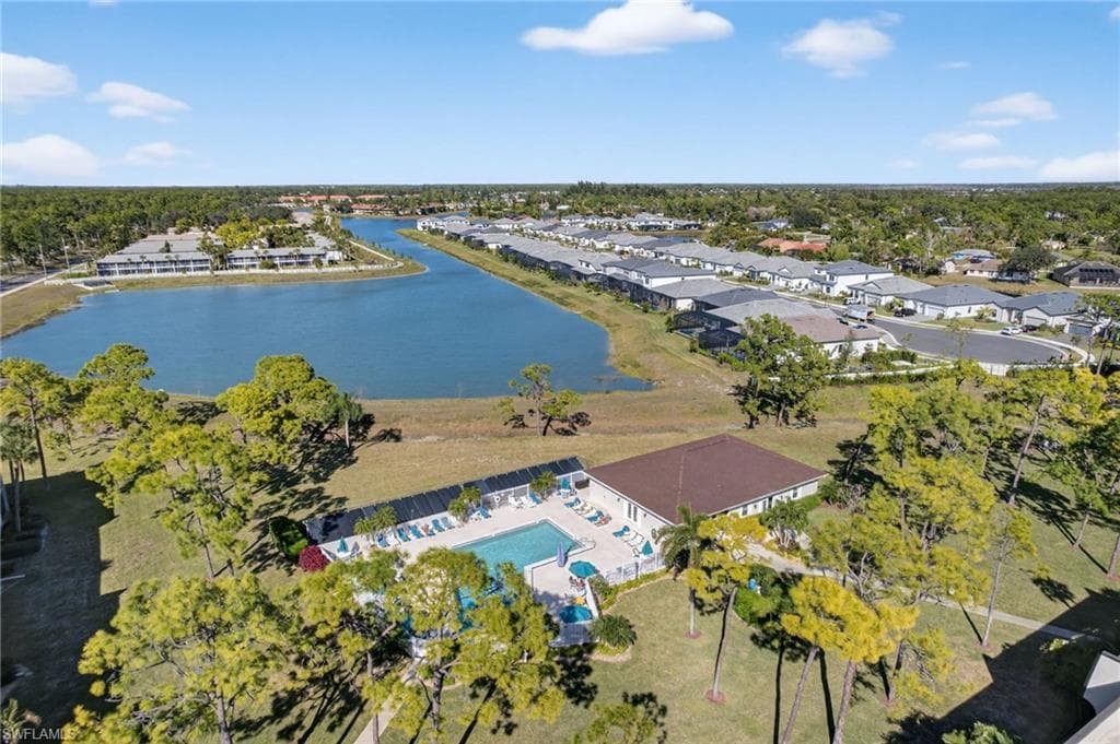 25810 Cockleshell DR # 315, BONITA SPRINGS FL 34135-33