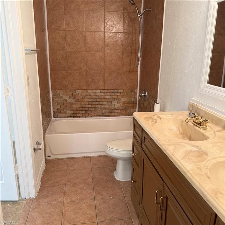 2172 Simon CT, FORT MYERS FL 33916-13