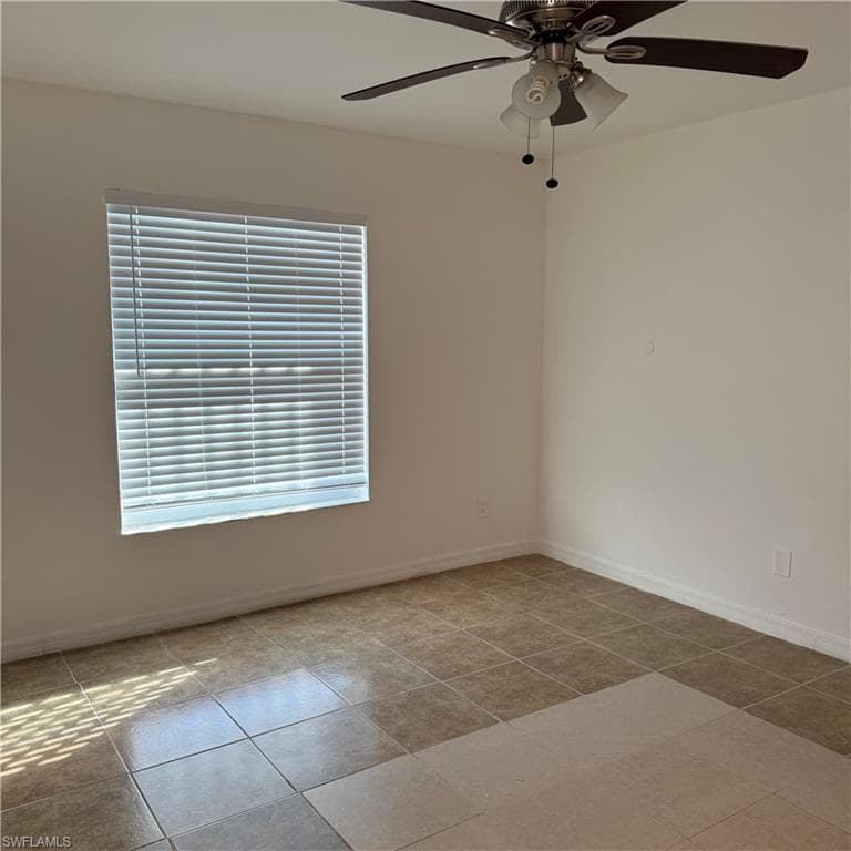 2172 Simon CT, FORT MYERS FL 33916-7