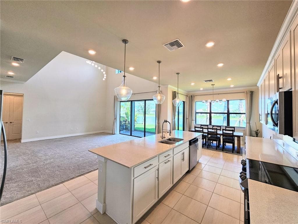 4308 Arlington DR, AVE MARIA FL 34142-3
