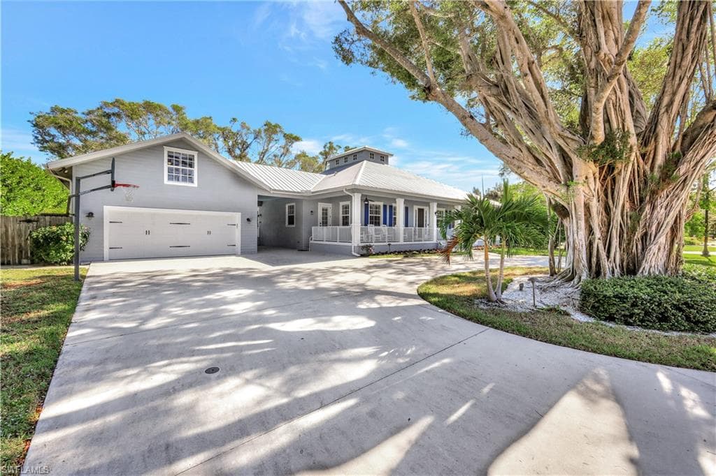 5288 Sand Dollar LN, NAPLES FL 34103-44