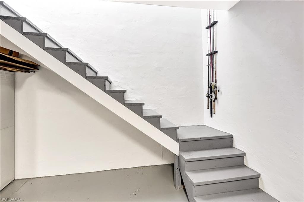 5288 Sand Dollar LN, NAPLES FL 34103-28