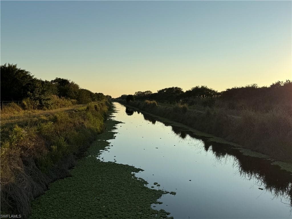 5801 4th RD, LABELLE FL 33935-2