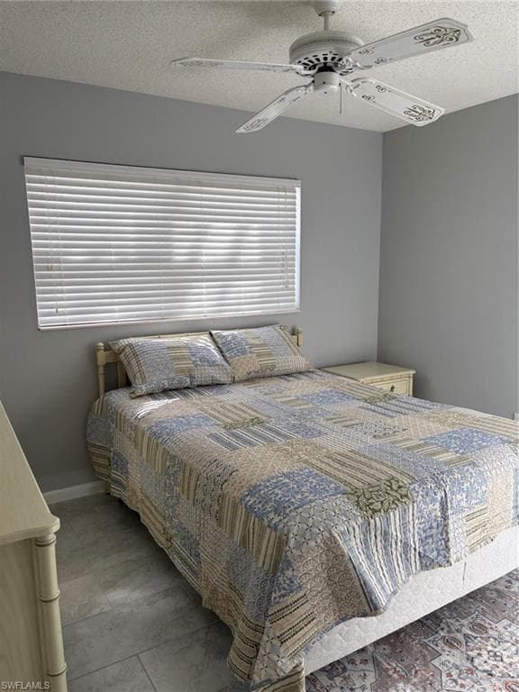 4682 Blackberry DR, FORT MYERS FL 33905-15