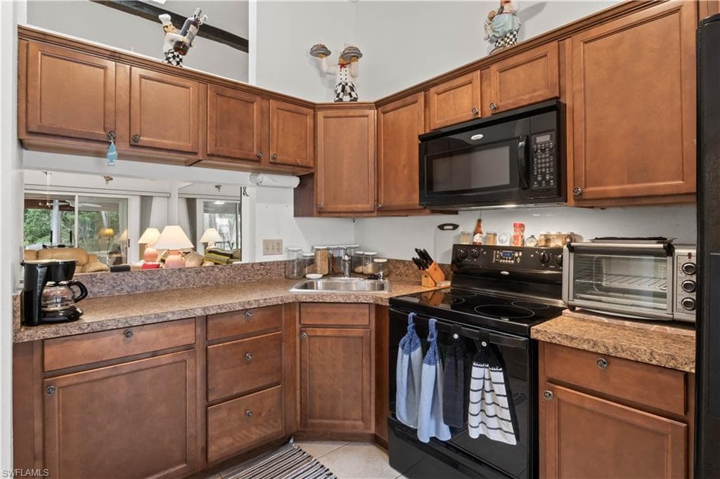 4682 Blackberry DR, FORT MYERS FL 33905-8