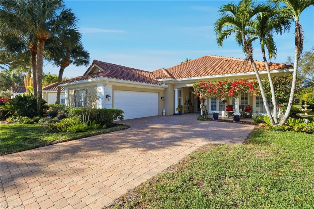 3109 Dominica WAY, NAPLES FL 34119-1