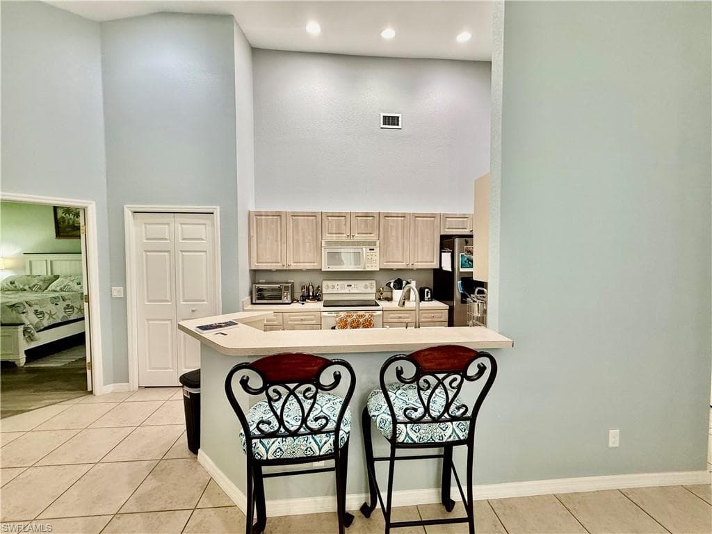 19933 Lake Vista CIR, LEHIGH ACRES FL 33936-15