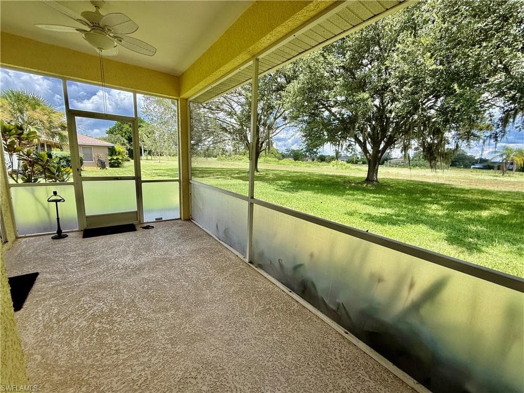 19933 Lake Vista CIR, LEHIGH ACRES FL 33936-4