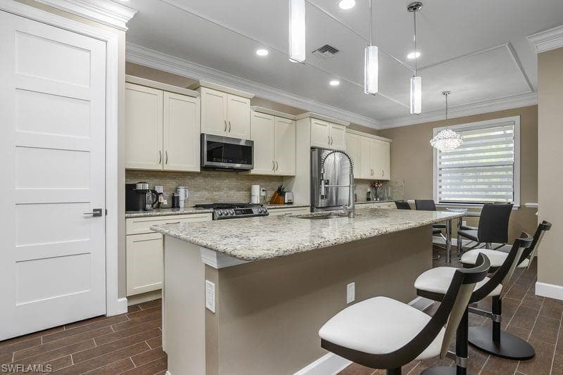 16309 Winfield LN, NAPLES FL 34110-5