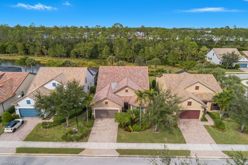16309 Winfield LN, NAPLES FL 34110-2