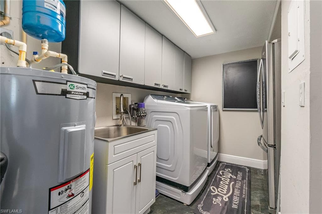 4001 SE 19th PL # 1, CAPE CORAL FL 33904-31