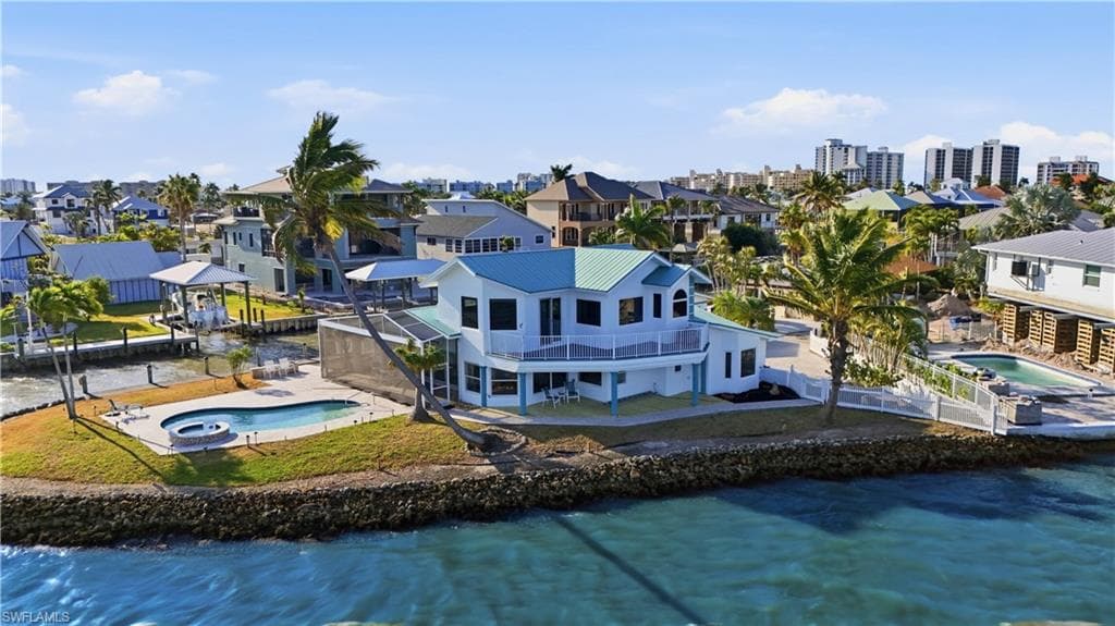 266 Curlew ST, FORT MYERS BEACH FL 33931-1