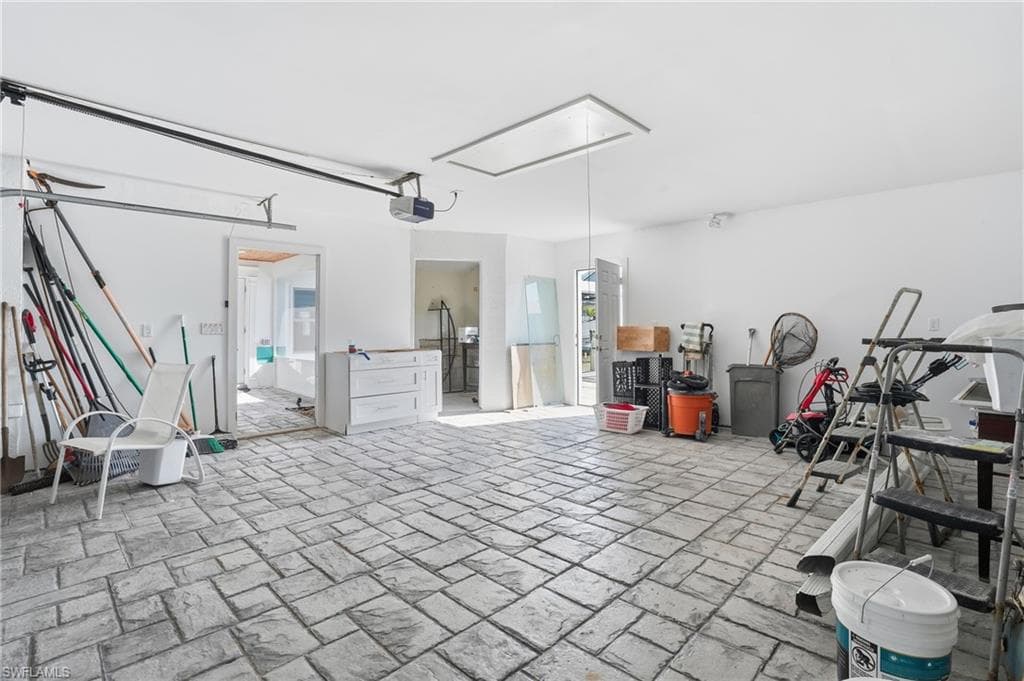 266 Curlew ST, FORT MYERS BEACH FL 33931-38