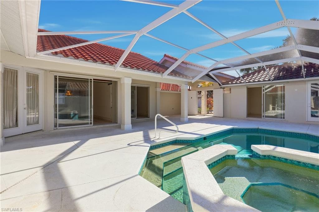 1538 Serenity CIR, NAPLES FL 34110-1