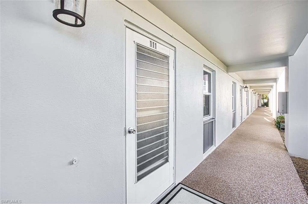 1740 Pine Valley DR # 111, FORT MYERS FL 33907-22