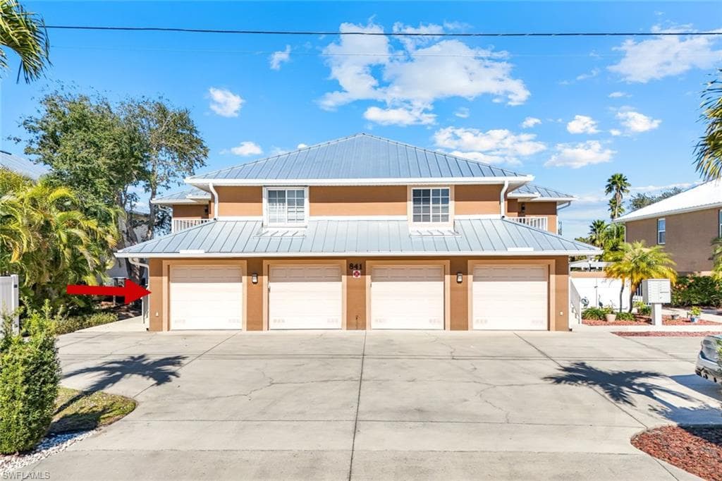 841 SW 47th TER # 201, CAPE CORAL FL 33914-1