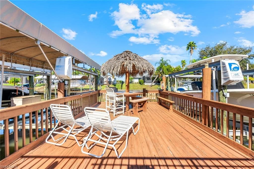 841 SW 47th TER # 201, CAPE CORAL FL 33914-27