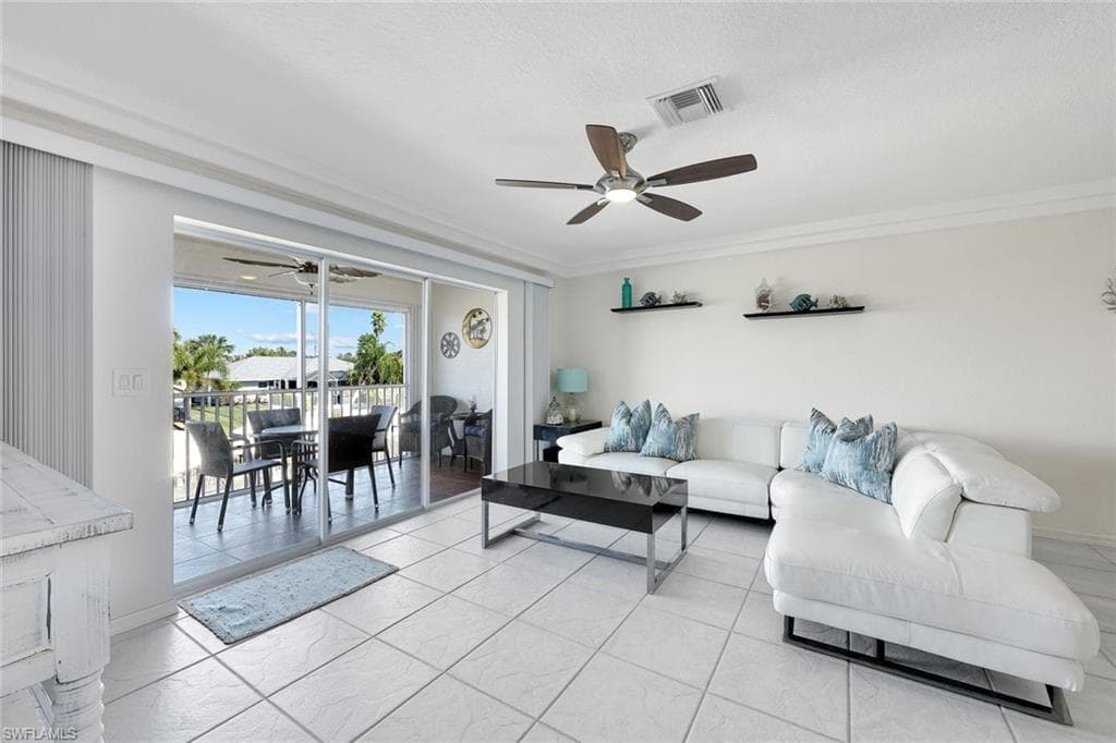 841 SW 47th TER # 201, CAPE CORAL FL 33914-8