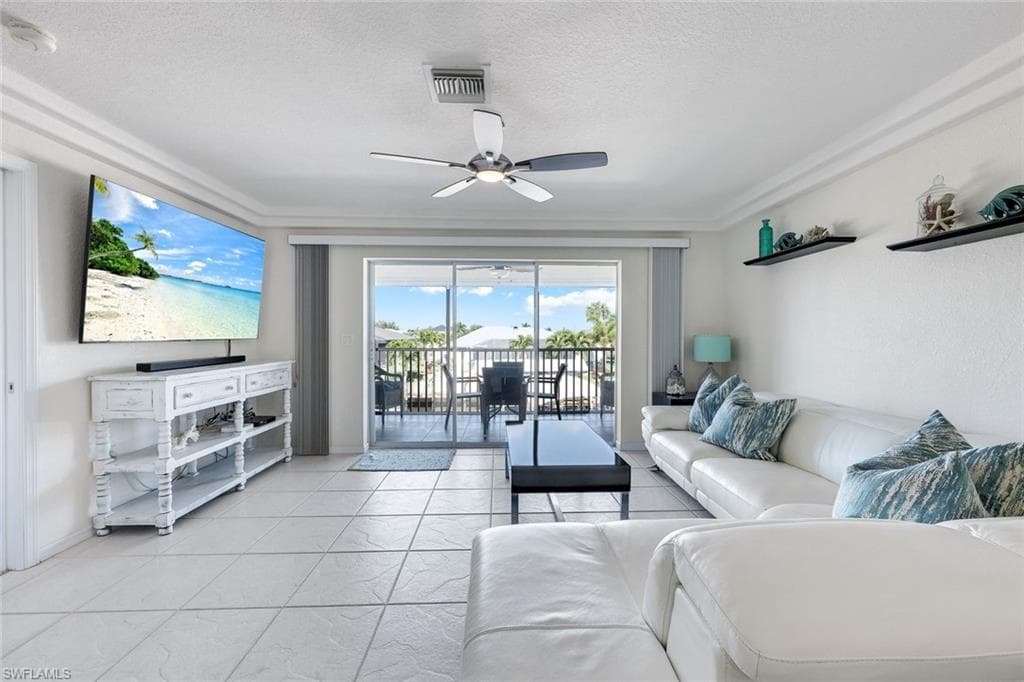 841 SW 47th TER # 201, CAPE CORAL FL 33914-10