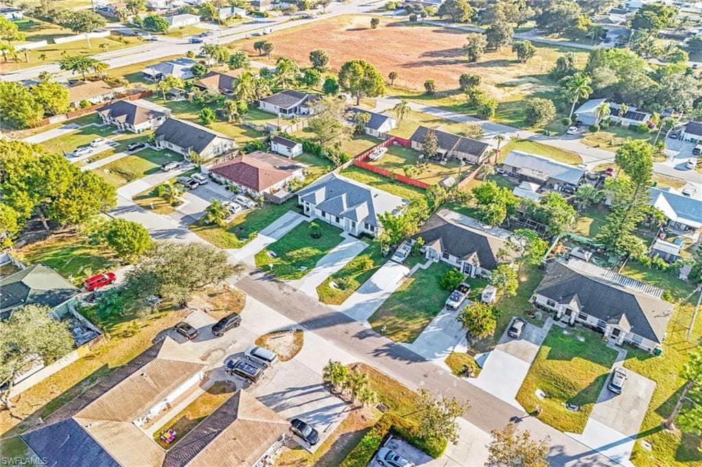 2064 55th TER SW, NAPLES FL 34116-29