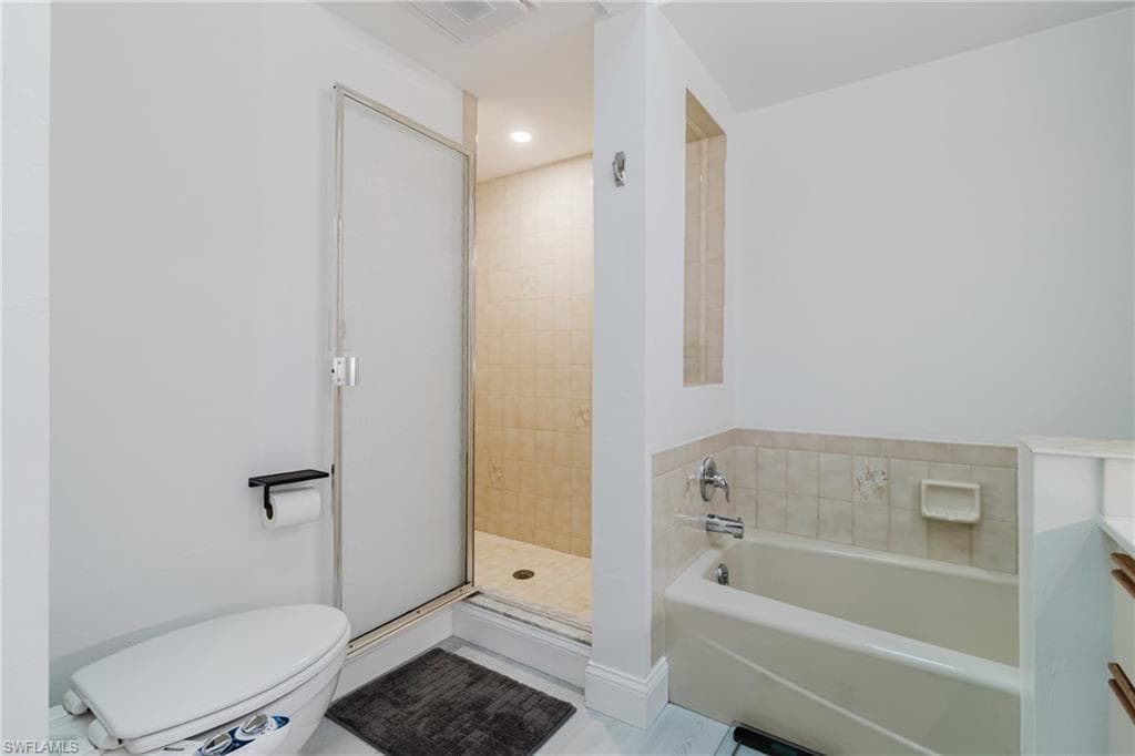 5605 SW 12th AVE # 208, CAPE CORAL FL 33914-21
