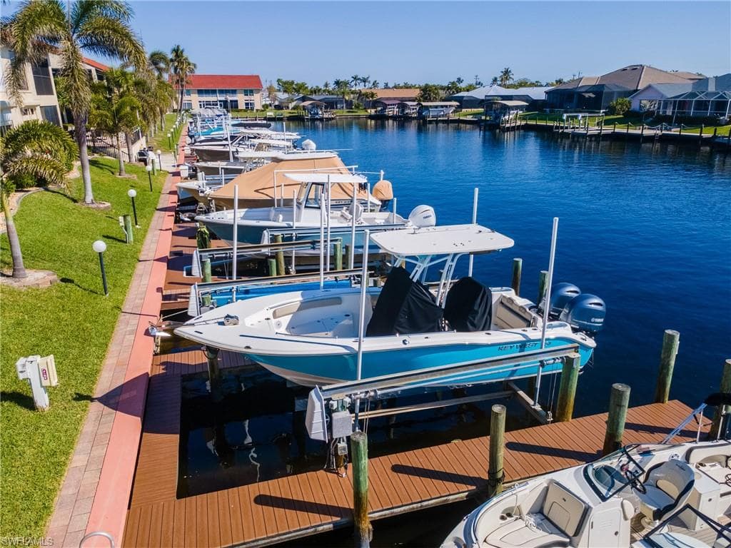 5605 SW 12th AVE # 208, CAPE CORAL FL 33914-35