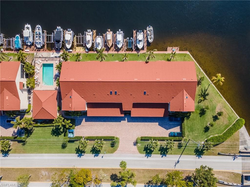 5605 SW 12th AVE # 208, CAPE CORAL FL 33914-37