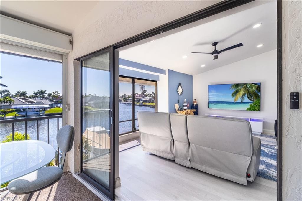 5605 SW 12th AVE # 208, CAPE CORAL FL 33914-18