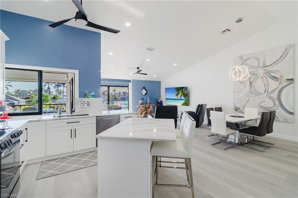 5605 SW 12th AVE # 208, CAPE CORAL FL 33914-3