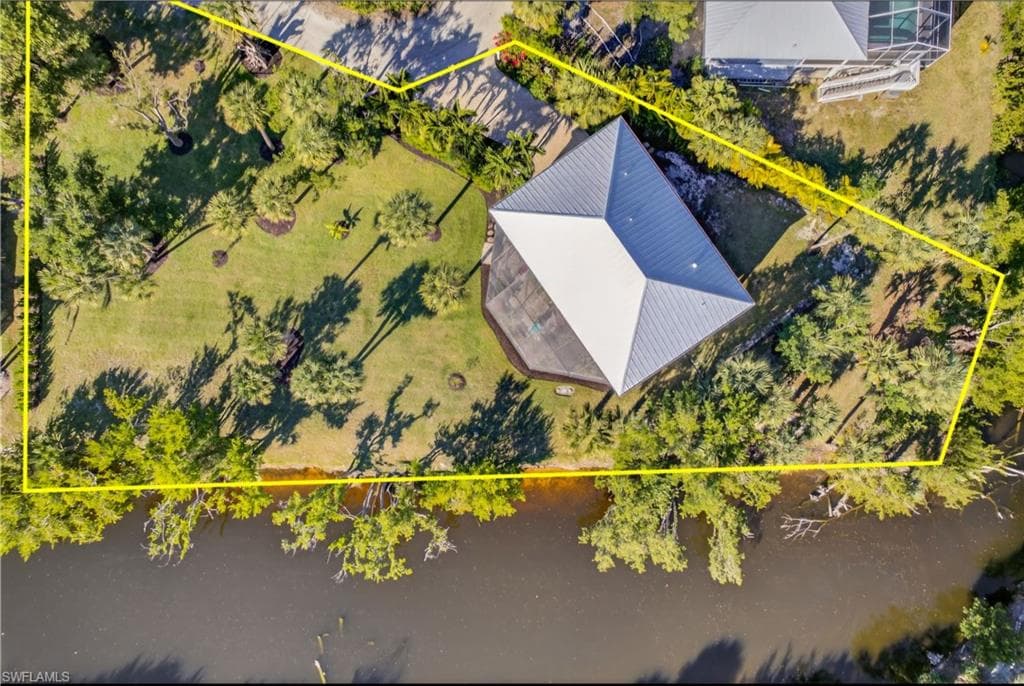 1637 Sabal Sands RD, SANIBEL FL 33957-35