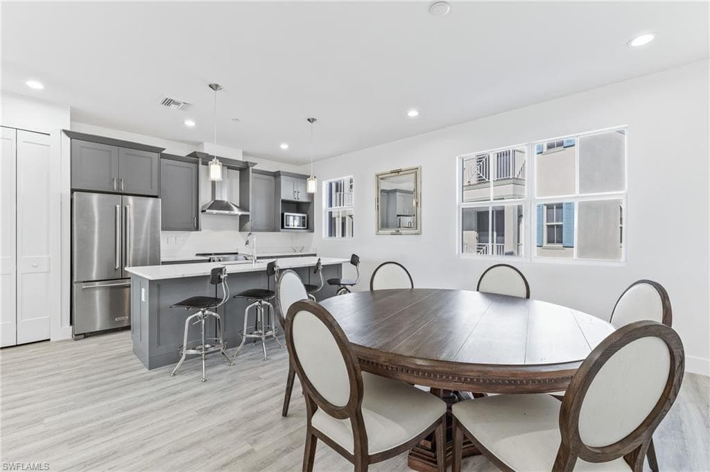 5816 Shell Cove DR 119-8