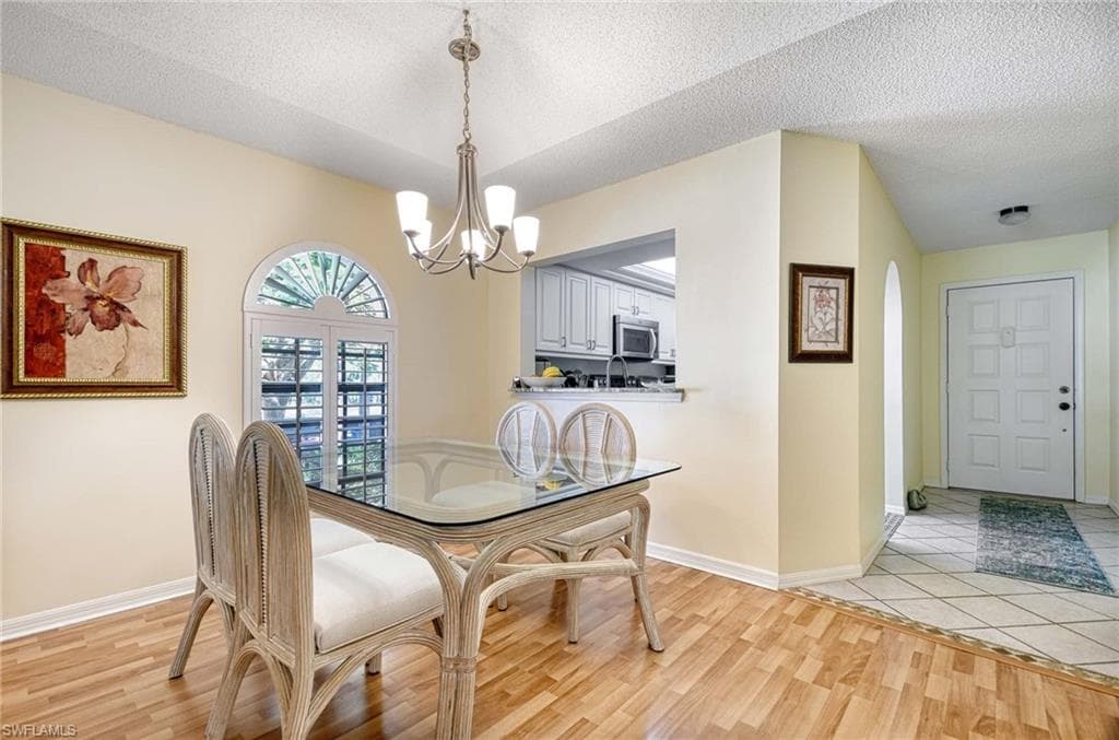 705 Augusta BLVD # 10, NAPLES FL 34113-6