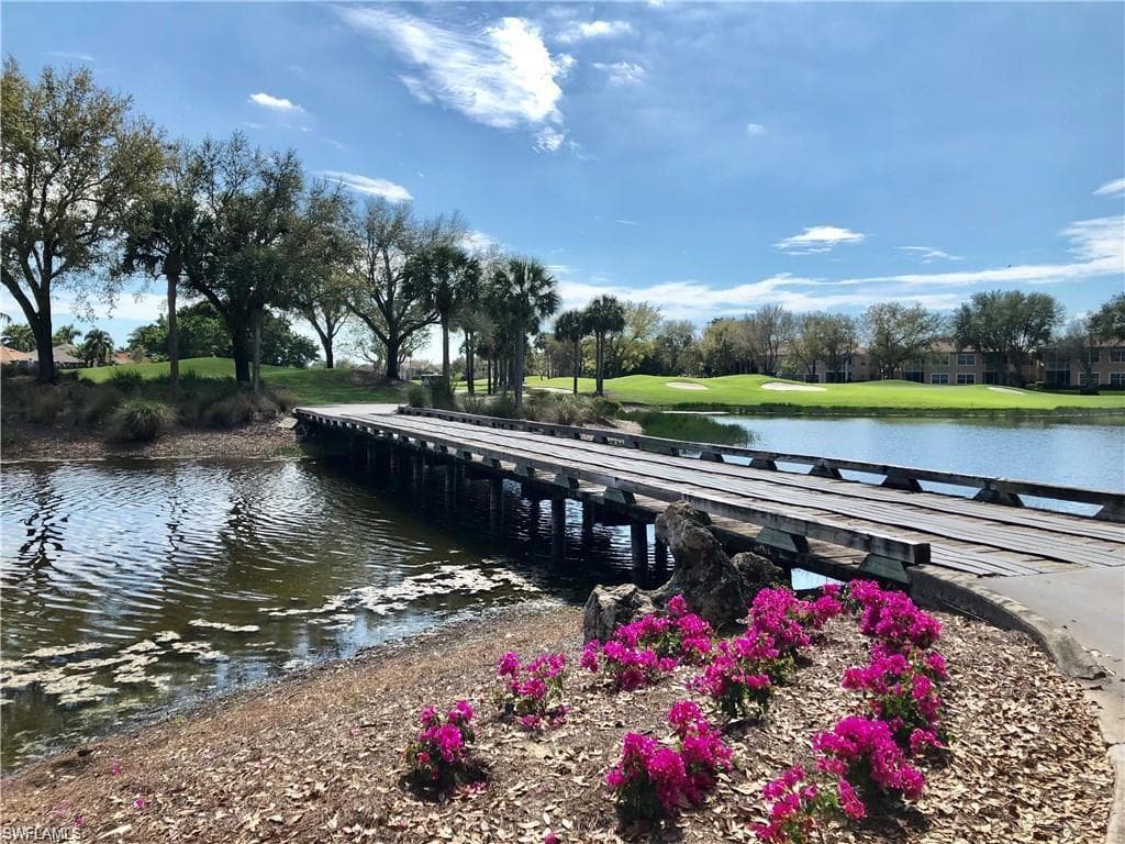 1033 Egrets Walk CIR # 101, NAPLES FL 34108-16