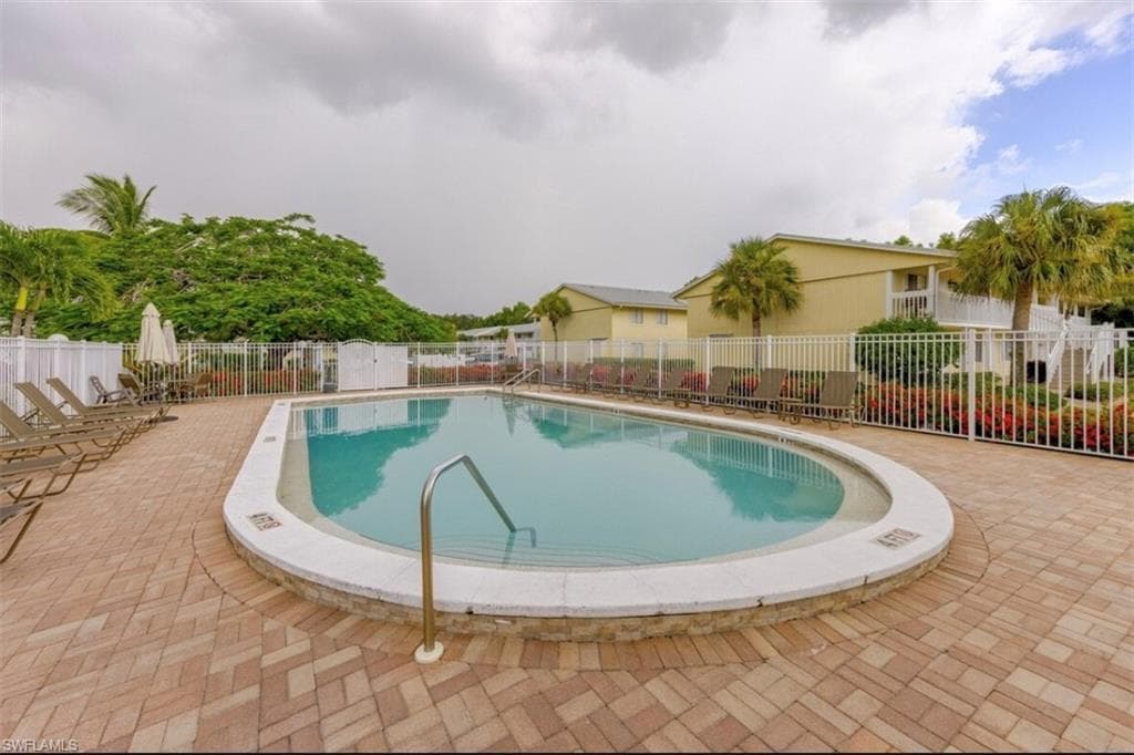4605 Bayshore Dr. G2-19