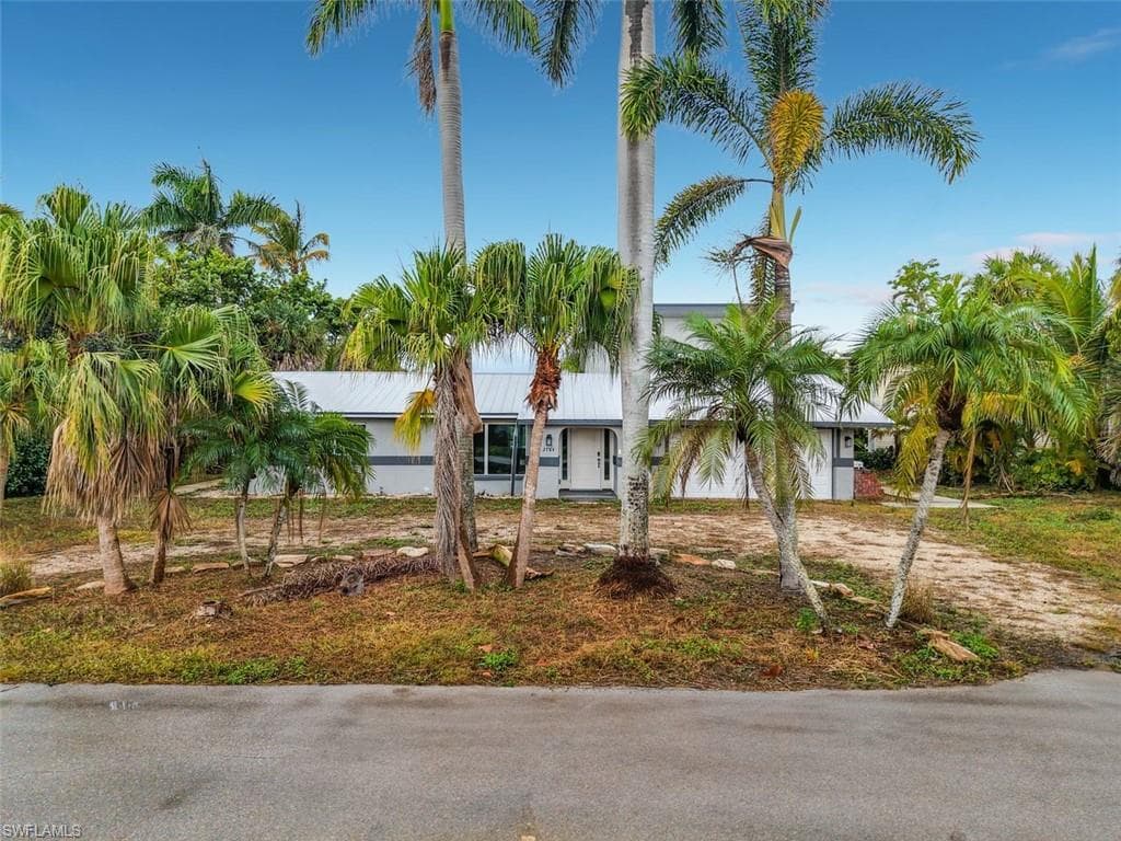 3784 Coquina DR-38