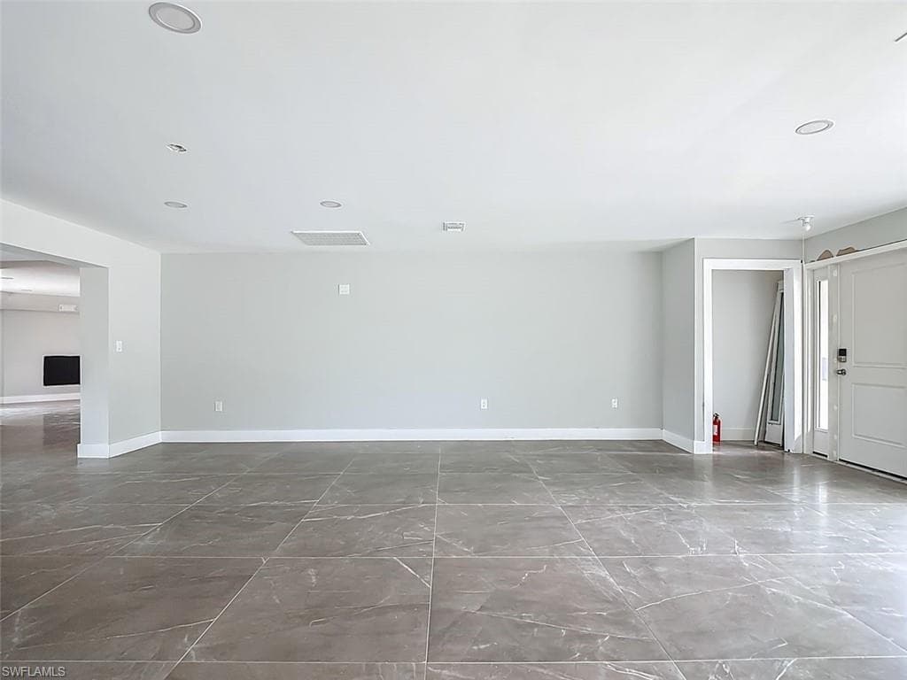 3784 Coquina DR-7