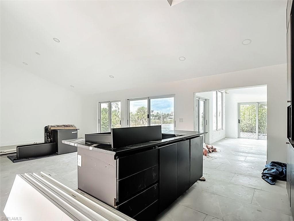 497 Lake Murex CIR, SANIBEL FL 33957-5