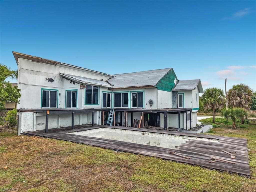 497 Lake Murex CIR, SANIBEL FL 33957-41