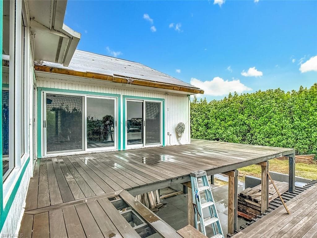 497 Lake Murex CIR, SANIBEL FL 33957-31
