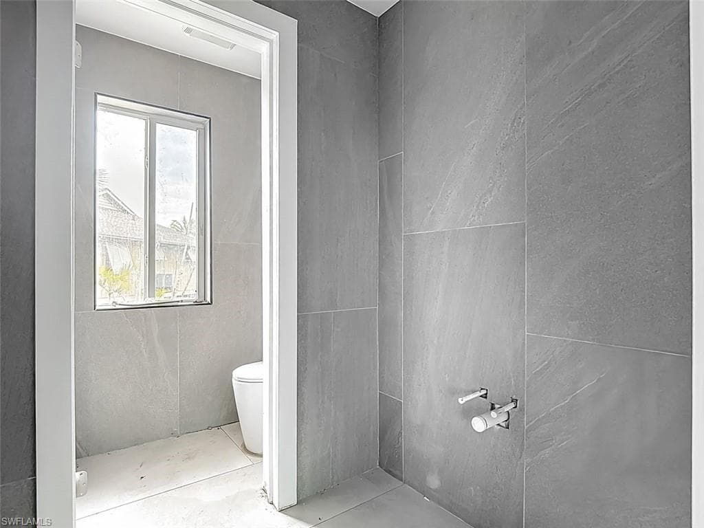 497 Lake Murex CIR, SANIBEL FL 33957-27