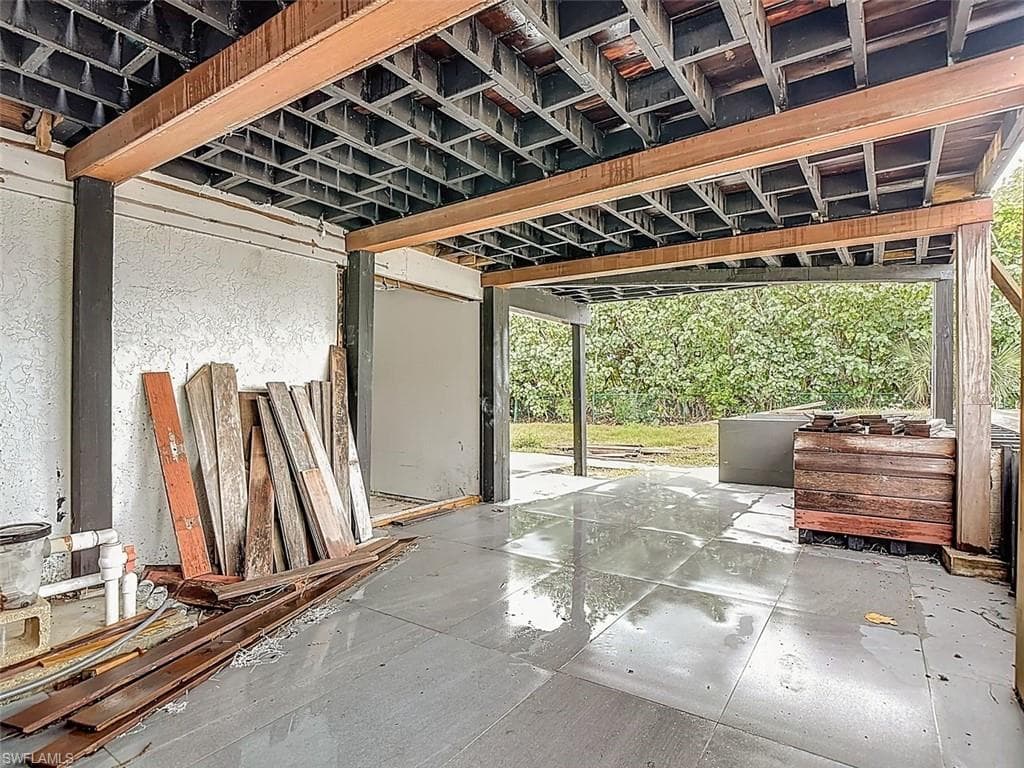 497 Lake Murex CIR, SANIBEL FL 33957-37