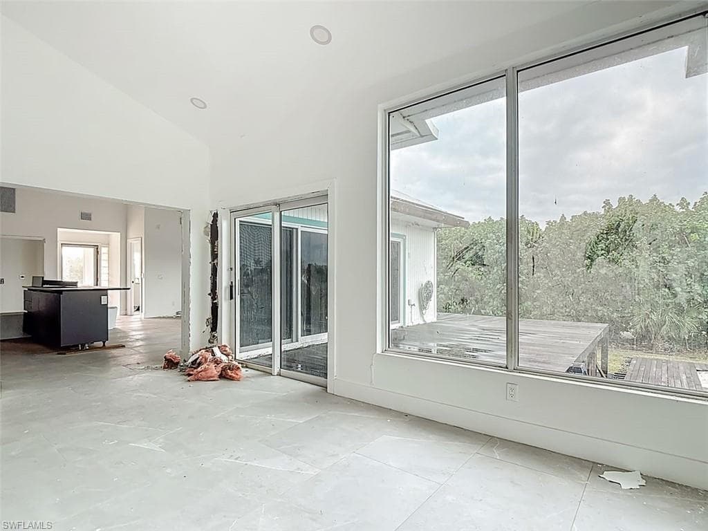 497 Lake Murex CIR, SANIBEL FL 33957-13