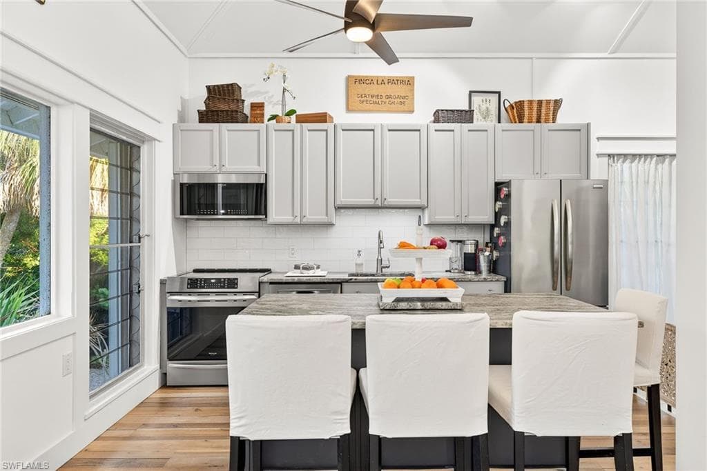 1973 Wild Lime DR, SANIBEL FL 33957-26