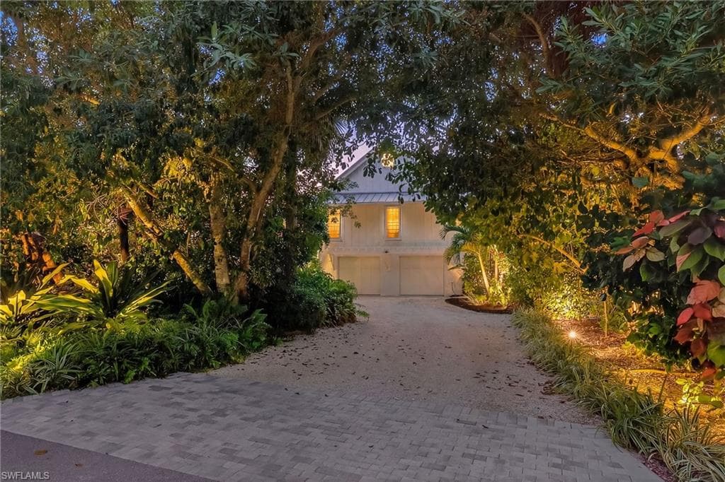 1973 Wild Lime DR, SANIBEL FL 33957-2