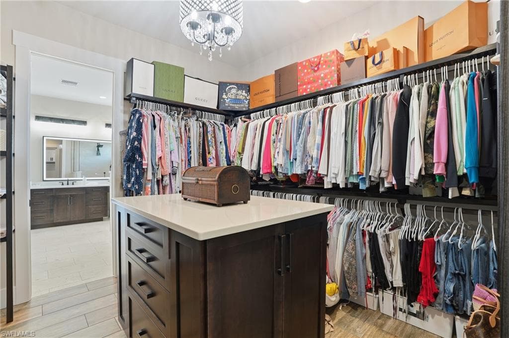 891 W Cape Estates CIR, CAPE CORAL FL 33993-19