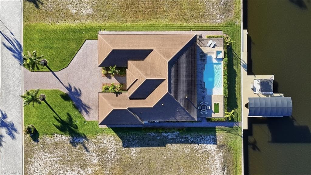 891 W Cape Estates CIR, CAPE CORAL FL 33993-40